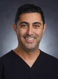 Roozbeh Mofid Ghavami, MD