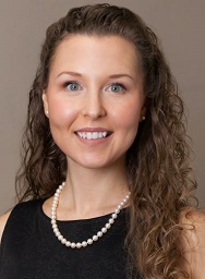 Headshot of Lacy Sommer, MD